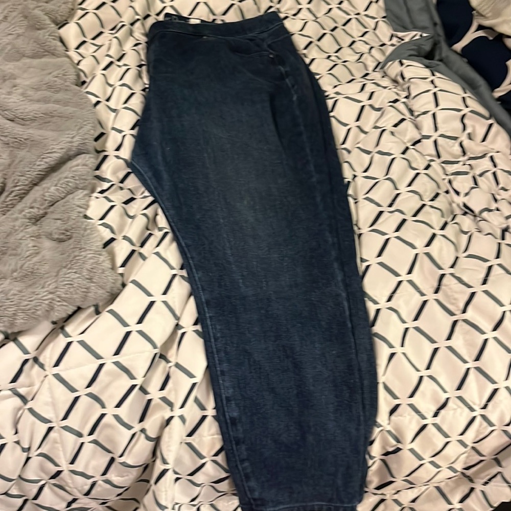 Size 18p jeans with stretch. Kim Bella dark wash